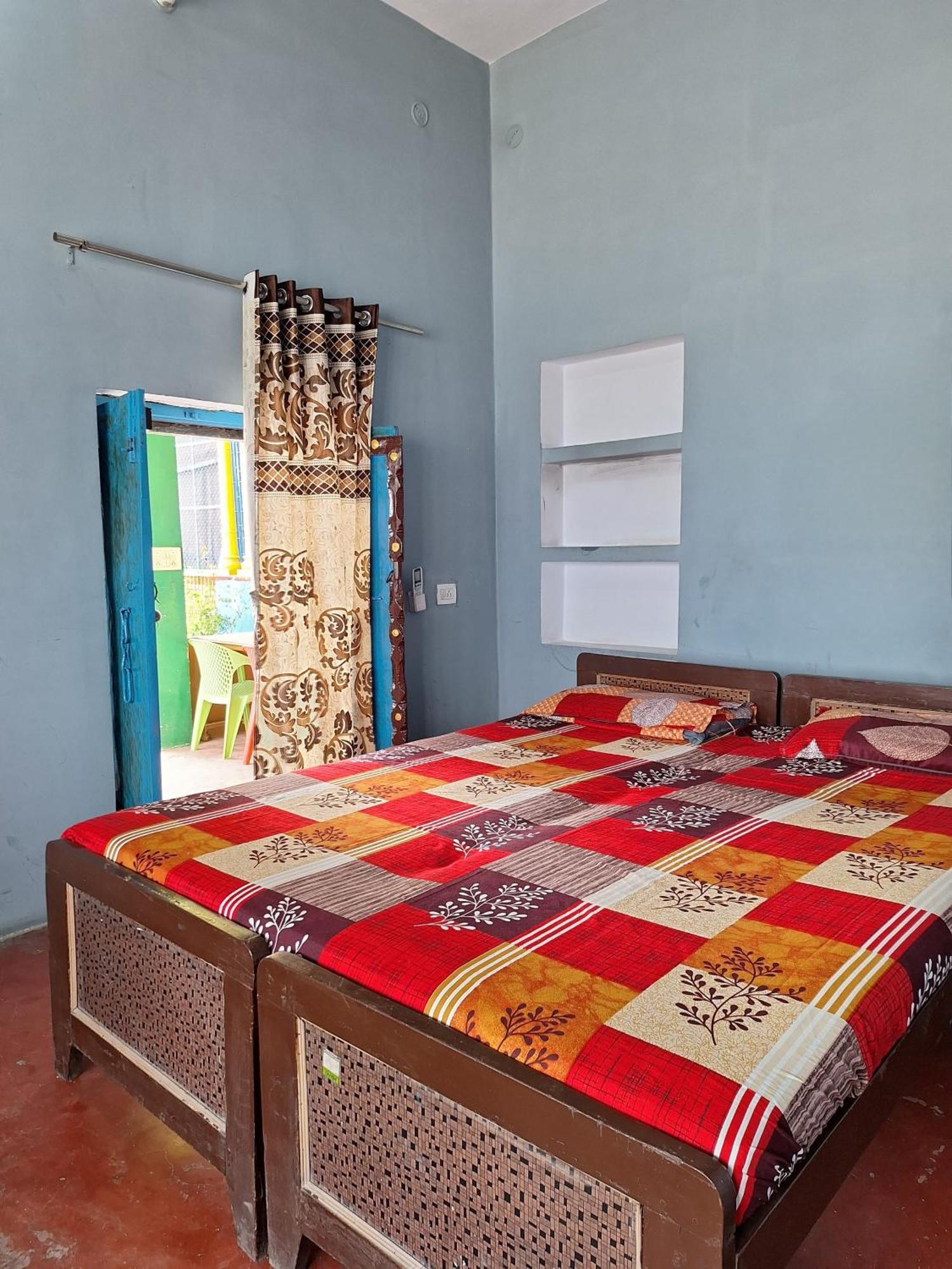 Vishnu Rest House Varanasi Luaran gambar