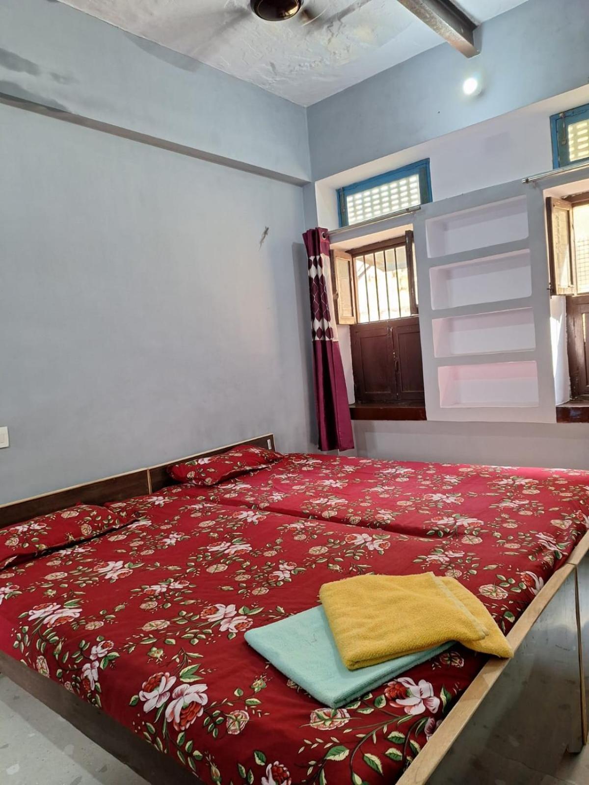 Vishnu Rest House Varanasi Luaran gambar