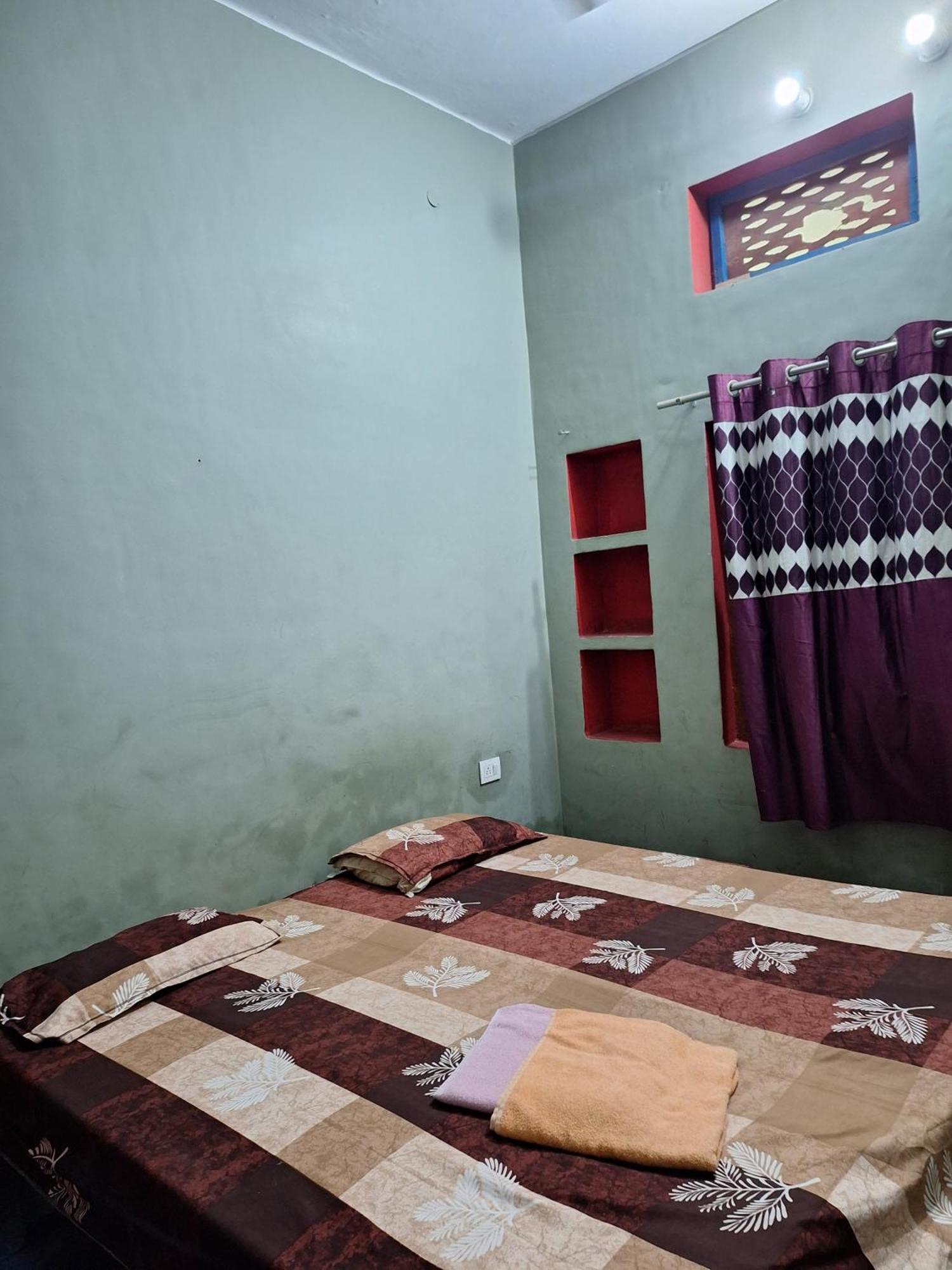 Vishnu Rest House Varanasi Luaran gambar