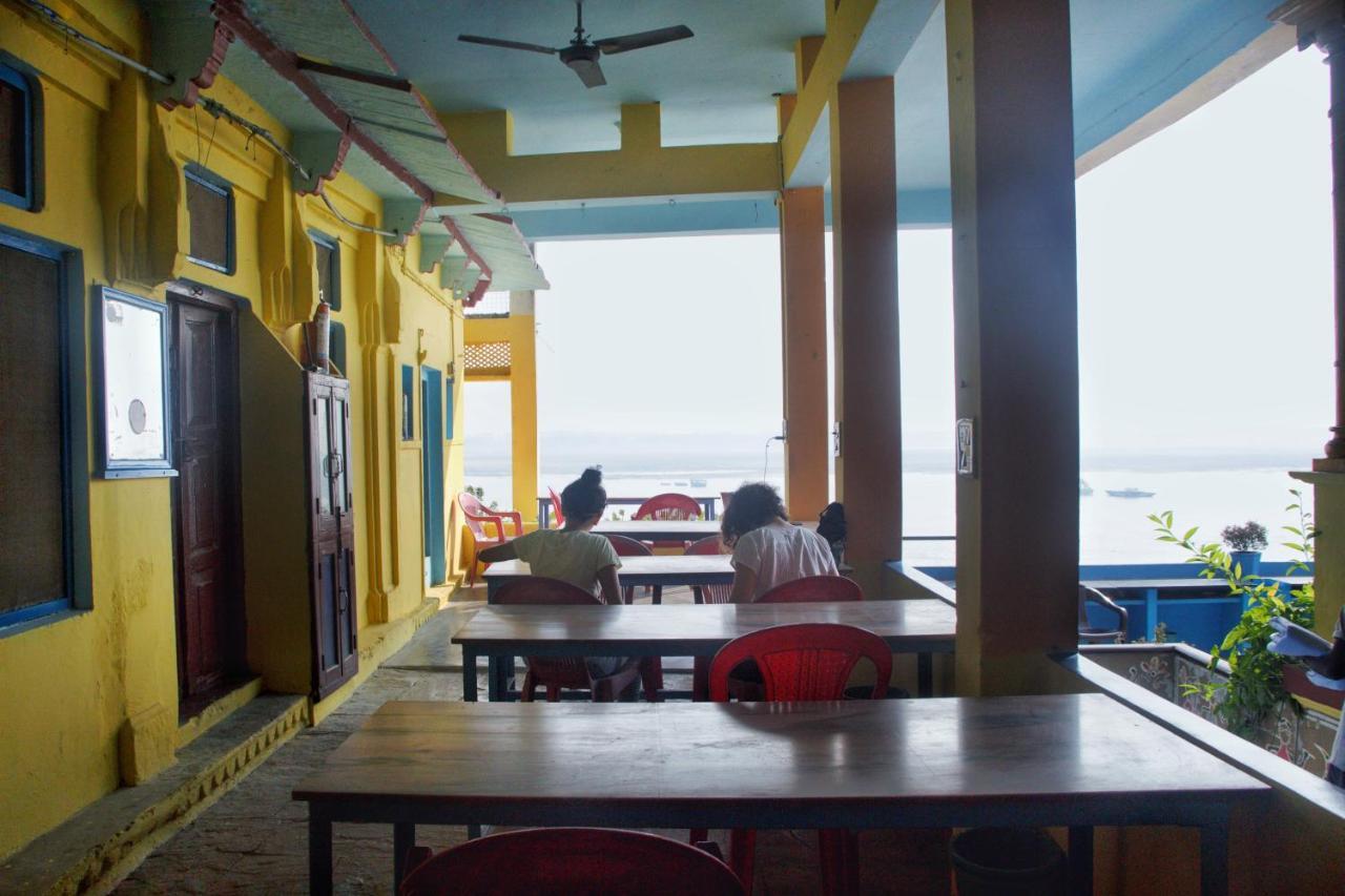 Vishnu Rest House Varanasi Luaran gambar